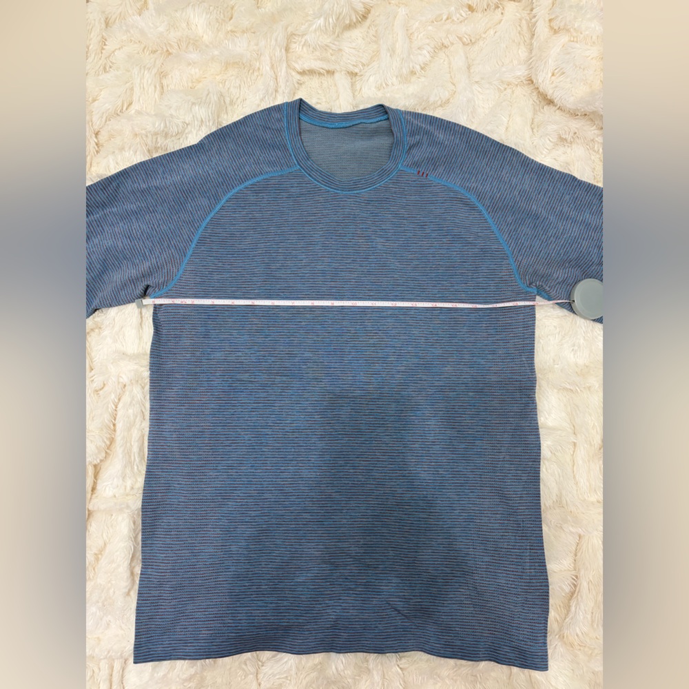Lululemon Blue Short-Sleeve Knit Top - Picture 2 of 6